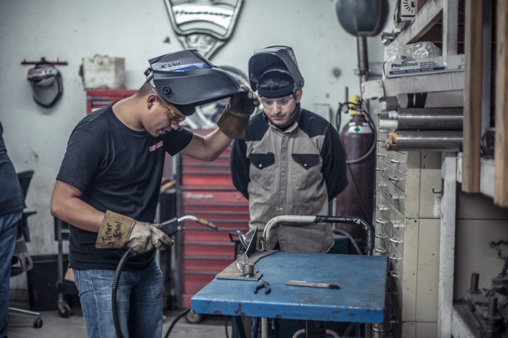 Fabrication and welding training begins for Fall 2016 Tuner School